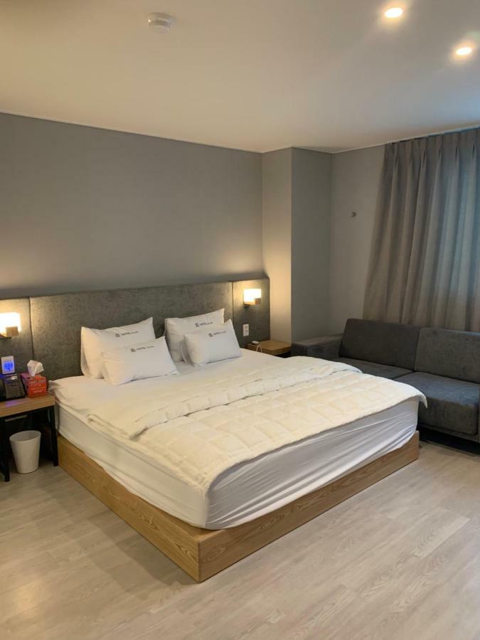 Hotel Palace 浦项 外观 照片